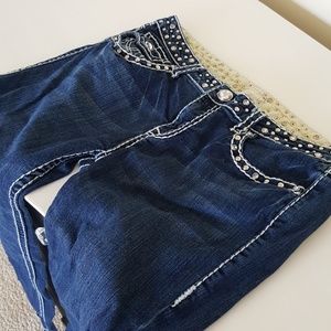LA idol jeans